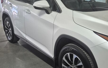 Lexus RX IV рестайлинг, 2021 год, 5 650 000 рублей, 5 фотография