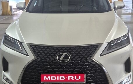 Lexus RX IV рестайлинг, 2021 год, 5 650 000 рублей, 6 фотография