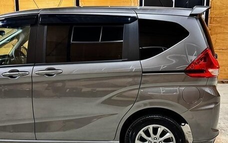 Honda Freed II, 2019 год, 1 540 600 рублей, 5 фотография