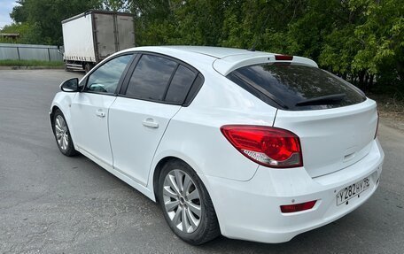 Chevrolet Cruze II, 2012 год, 800 000 рублей, 4 фотография