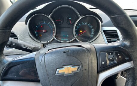 Chevrolet Cruze II, 2012 год, 800 000 рублей, 15 фотография