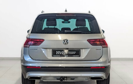 Volkswagen Tiguan II, 2019 год, 2 190 000 рублей, 6 фотография