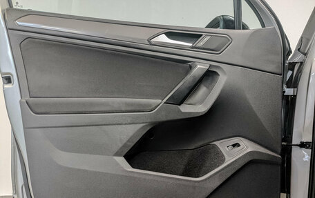 Volkswagen Tiguan II, 2019 год, 2 190 000 рублей, 19 фотография