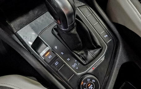 Volkswagen Tiguan II, 2019 год, 2 190 000 рублей, 29 фотография