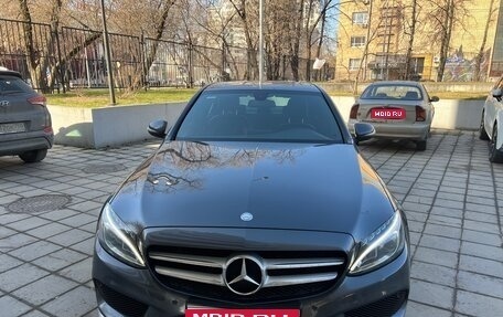 Mercedes-Benz C-Класс, 2016 год, 2 490 000 рублей, 1 фотография