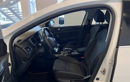Renault Megane IV, 2018 год, 1 550 000 рублей, 16 фотография