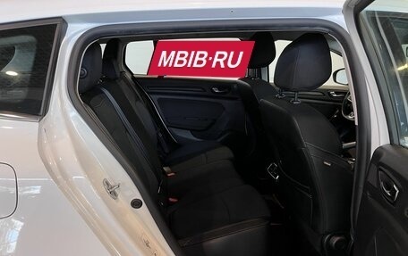 Renault Megane IV, 2018 год, 1 550 000 рублей, 17 фотография