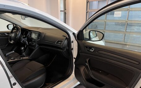 Renault Megane IV, 2018 год, 1 550 000 рублей, 27 фотография