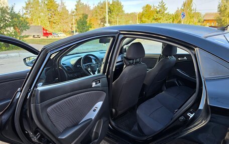 Hyundai Solaris II рестайлинг, 2015 год, 1 130 000 рублей, 7 фотография