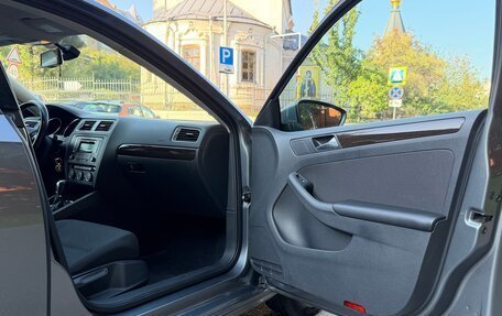 Volkswagen Jetta VI, 2015 год, 1 349 000 рублей, 10 фотография
