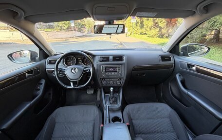 Volkswagen Jetta VI, 2015 год, 1 349 000 рублей, 15 фотография