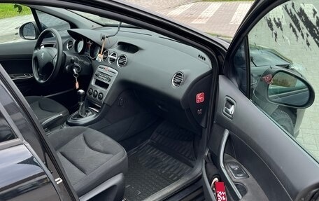 Peugeot 408 I рестайлинг, 2014 год, 400 000 рублей, 21 фотография