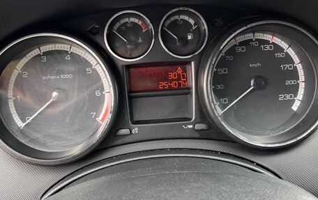 Peugeot 408 I рестайлинг, 2014 год, 400 000 рублей, 24 фотография