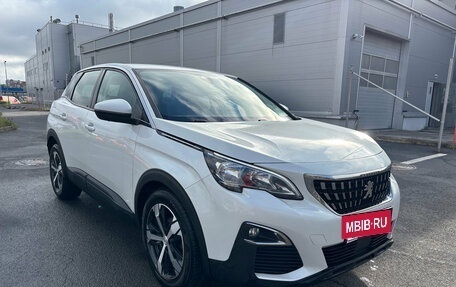 Peugeot 3008 II, 2019 год, 1 749 000 рублей, 3 фотография