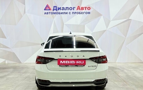 Skoda Superb III рестайлинг, 2024 год, 4 500 000 рублей, 5 фотография