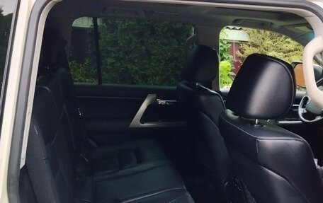 Toyota Land Cruiser 200, 2015 год, 3 900 000 рублей, 11 фотография