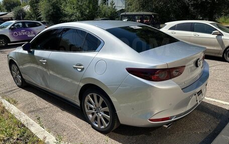 Mazda 3, 2022 год, 1 730 000 рублей, 4 фотография