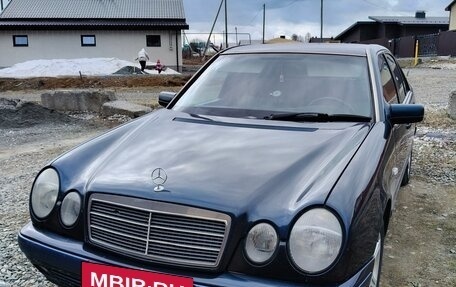 Mercedes-Benz E-Класс, 1997 год, 390 000 рублей, 5 фотография