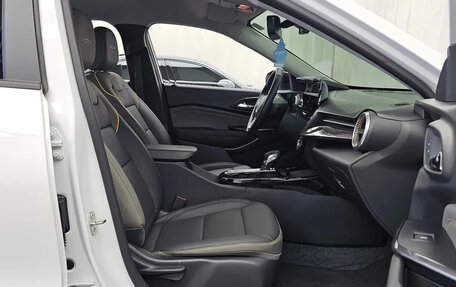 Chevrolet Trax, 2023 год, 1 920 000 рублей, 17 фотография