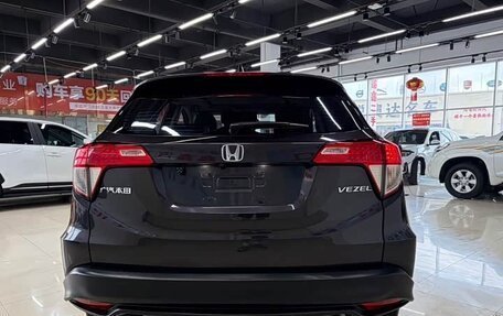 Honda Vezel, 2022 год, 1 457 000 рублей, 4 фотография