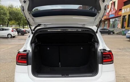 Volkswagen T-Cross I, 2022 год, 1 700 006 рублей, 13 фотография