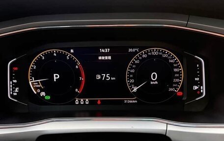 Volkswagen T-Cross I, 2022 год, 1 700 006 рублей, 22 фотография