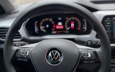 Volkswagen T-Cross I, 2022 год, 1 700 006 рублей, 19 фотография