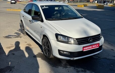 Volkswagen Polo VI (EU Market), 2016 год, 960 000 рублей, 1 фотография