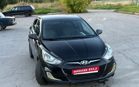 Hyundai Solaris II рестайлинг, 2014 год, 450 000 рублей, 2 фотография