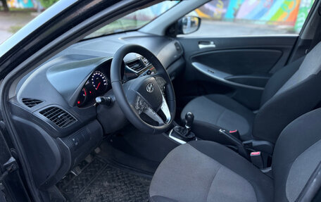 Hyundai Solaris II рестайлинг, 2014 год, 450 000 рублей, 7 фотография