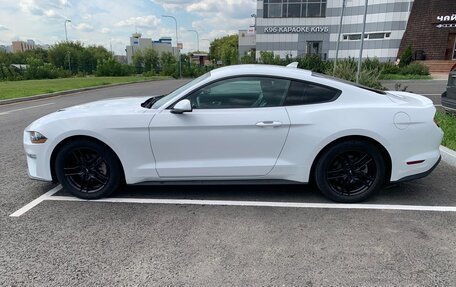 Ford Mustang VI рестайлинг, 2022 год, 4 000 000 рублей, 3 фотография