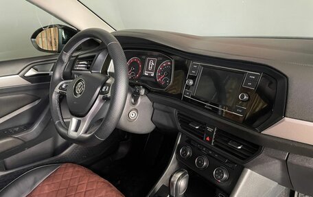 Volkswagen Jetta VII, 2018 год, 1 650 000 рублей, 12 фотография