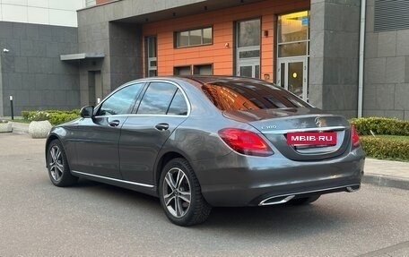 Mercedes-Benz C-Класс, 2020 год, 3 550 000 рублей, 4 фотография