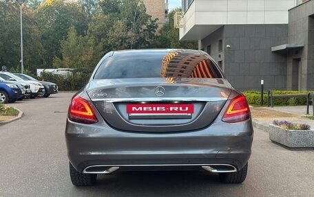 Mercedes-Benz C-Класс, 2020 год, 3 550 000 рублей, 5 фотография