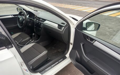 Skoda Rapid I, 2019 год, 900 000 рублей, 8 фотография