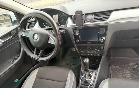 Skoda Rapid I, 2019 год, 900 000 рублей, 9 фотография