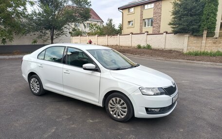 Skoda Rapid I, 2019 год, 900 000 рублей, 15 фотография