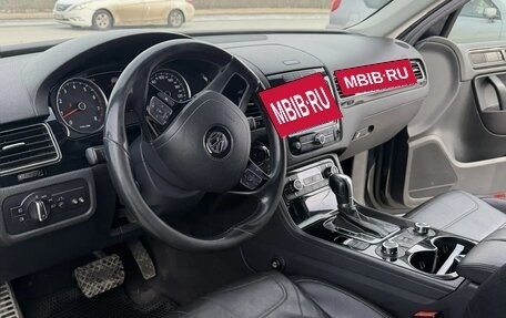 Volkswagen Touareg III, 2010 год, 2 280 000 рублей, 9 фотография