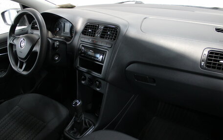 Volkswagen Polo VI (EU Market), 2017 год, 1 217 000 рублей, 11 фотография