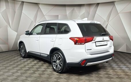 Mitsubishi Outlander III рестайлинг 3, 2018 год, 2 390 000 рублей, 4 фотография