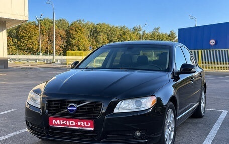Volvo S80 II рестайлинг 2, 2007 год, 700 000 рублей, 1 фотография