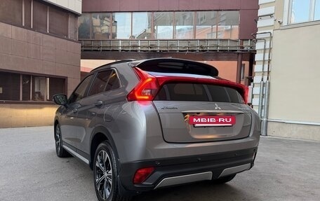 Mitsubishi Eclipse Cross, 2018 год, 2 700 000 рублей, 2 фотография