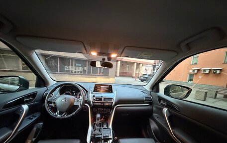 Mitsubishi Eclipse Cross, 2018 год, 2 700 000 рублей, 7 фотография