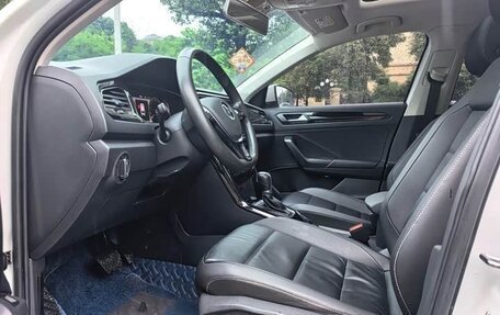 Volkswagen T-Roc I, 2022 год, 1 775 026 рублей, 8 фотография