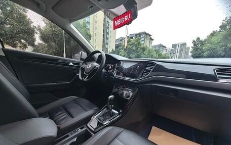 Volkswagen T-Roc I, 2022 год, 1 775 026 рублей, 15 фотография