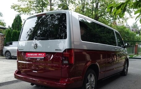 Volkswagen Multivan T6 рестайлинг, 2021 год, 7 500 000 рублей, 3 фотография