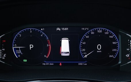 Volkswagen Multivan T6 рестайлинг, 2021 год, 7 500 000 рублей, 12 фотография