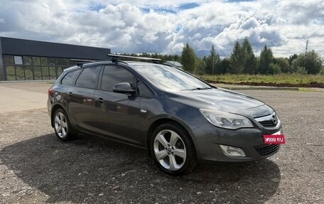 Opel Astra J, 2012 год, 650 000 рублей, 4 фотография