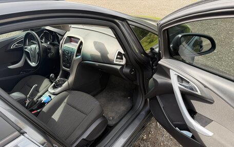 Opel Astra J, 2012 год, 650 000 рублей, 12 фотография