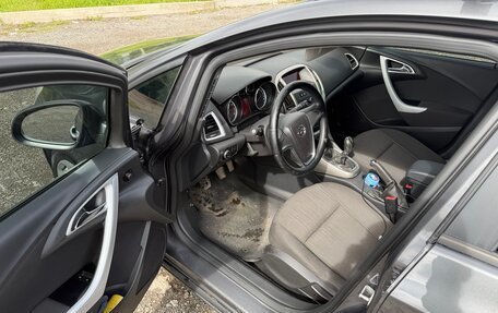 Opel Astra J, 2012 год, 650 000 рублей, 11 фотография